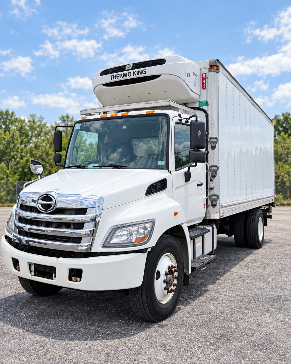 2019 Hino 338 24' Refrigerated Truck – 221,627 Miles-thumbmail-1