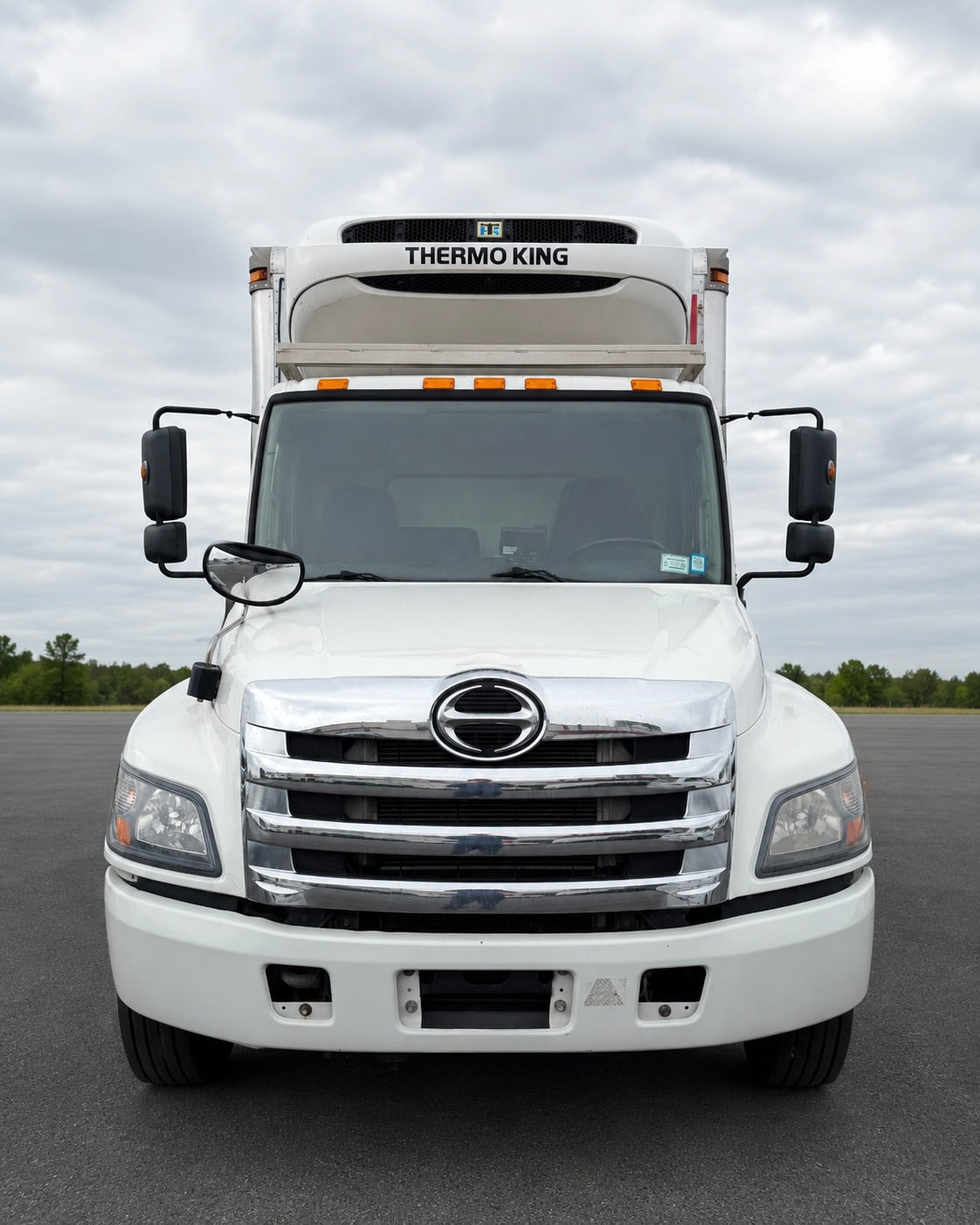 2019 Hino 268A 22’ Refrigerated Box Truck with Thermo King Reefer & Liftgate-thumbmail-1