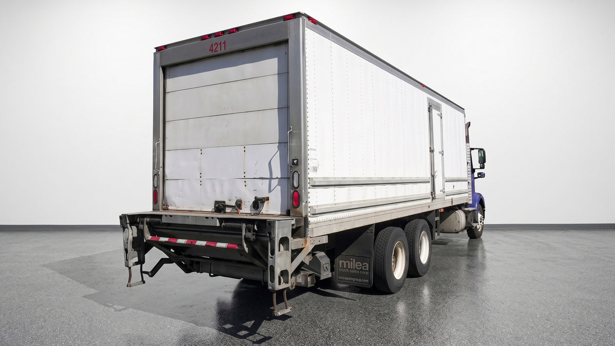 2015 Volvo VNM64 26’ Refrigerated Truck – 51,200 GVW (WHOLESALE PRICE)-thumbmail-5