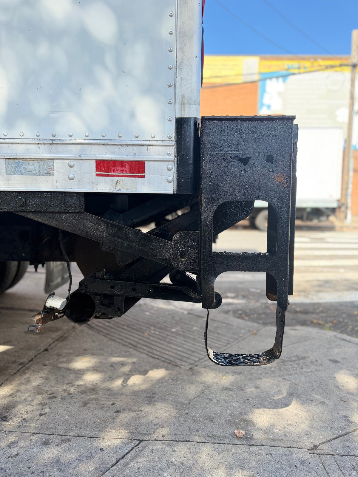 2019 Hino 195 18' Kidron Reefer Truck – Thermo King TK680R-50 – Liftgate-thumbmail-5