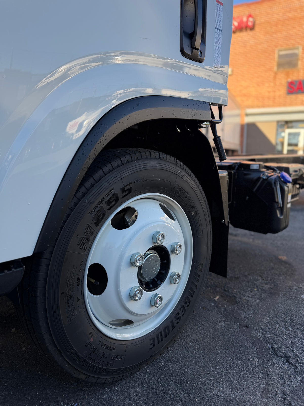2027 ISUZU NRR 20'FT CHASSIS-thumbmail-6