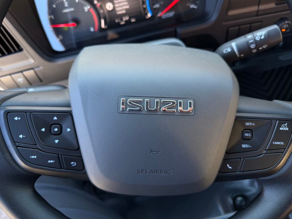 2027 ISUZU NRR 20'FT CHASSIS-thumbmail-2